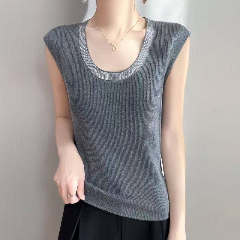 PEACH ACCESSORIES - Embellished Ribbed Knit Sleeveless Top SK173