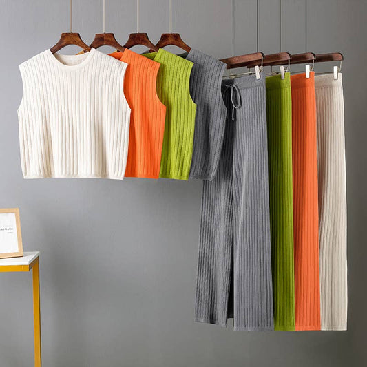 PEACH ACCESSORIES - Soft & Stylish Knit Top and Pant Set SET155