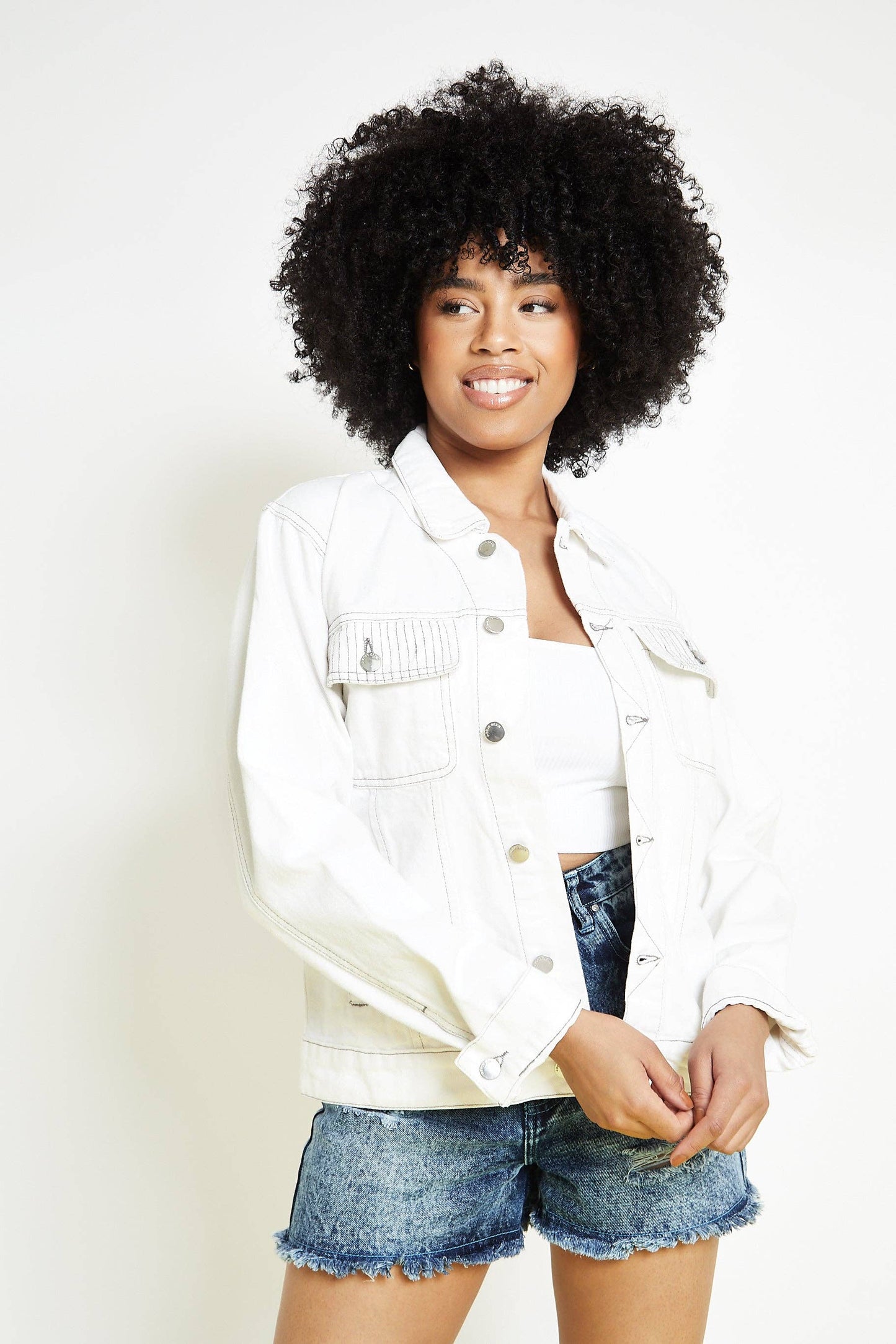 Red Ox Fashion Limited - TRUCKER DENIM JACKET - WHITE